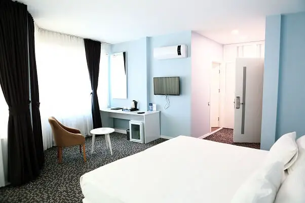 luxury style hotel bedroom